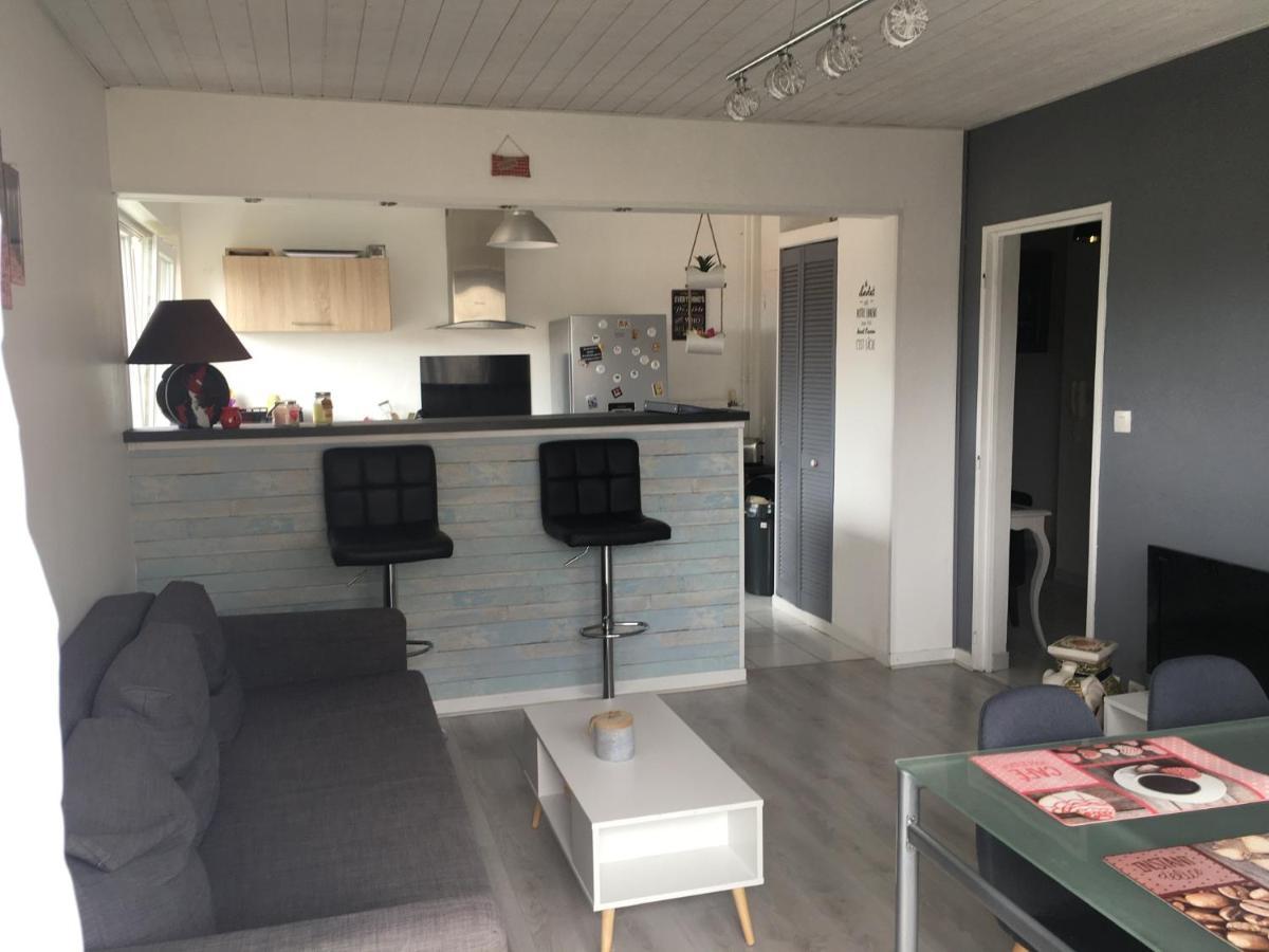 2 Pieces - Quartier Calme - Parking Gratuit Apartment เมซ์ ภายนอก รูปภาพ